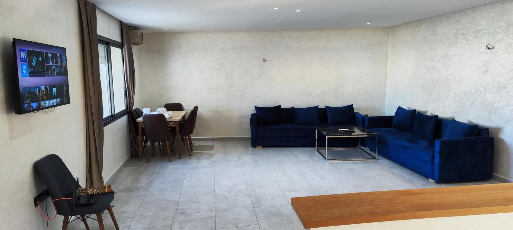 Farah Family Only Apartment
