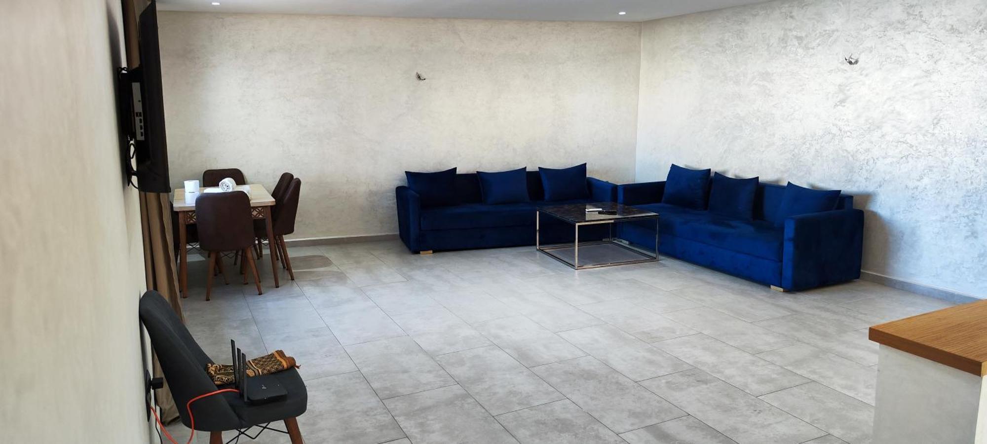 Farah Family Only Apartment